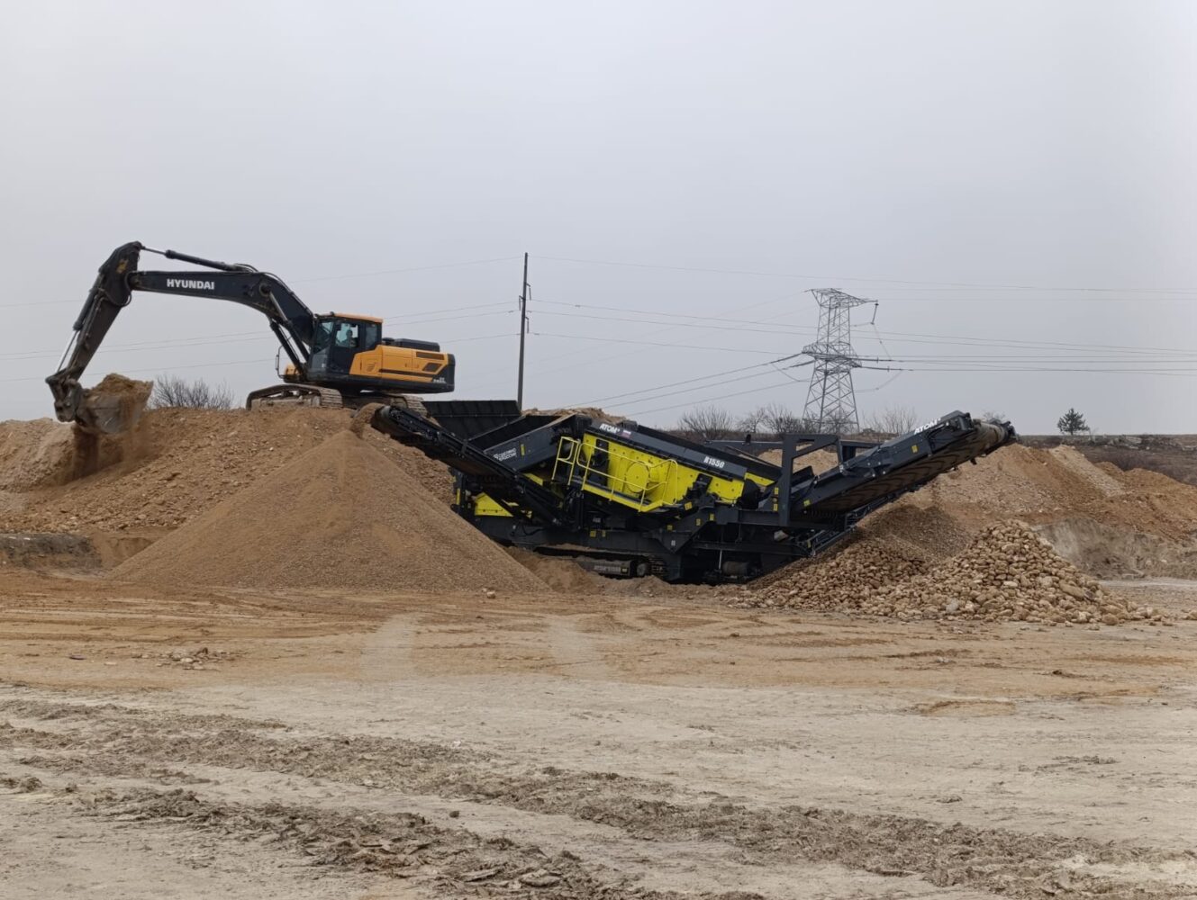 Мобильный первичный грохот АТОМ R1550